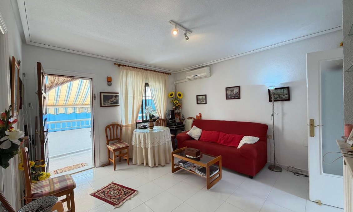 Segunda mano - Bungalow -
Torrevieja - Torreblanca