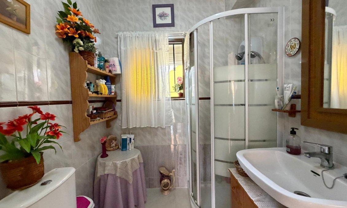 Segunda mano - Bungalow -
Torrevieja - Torreblanca