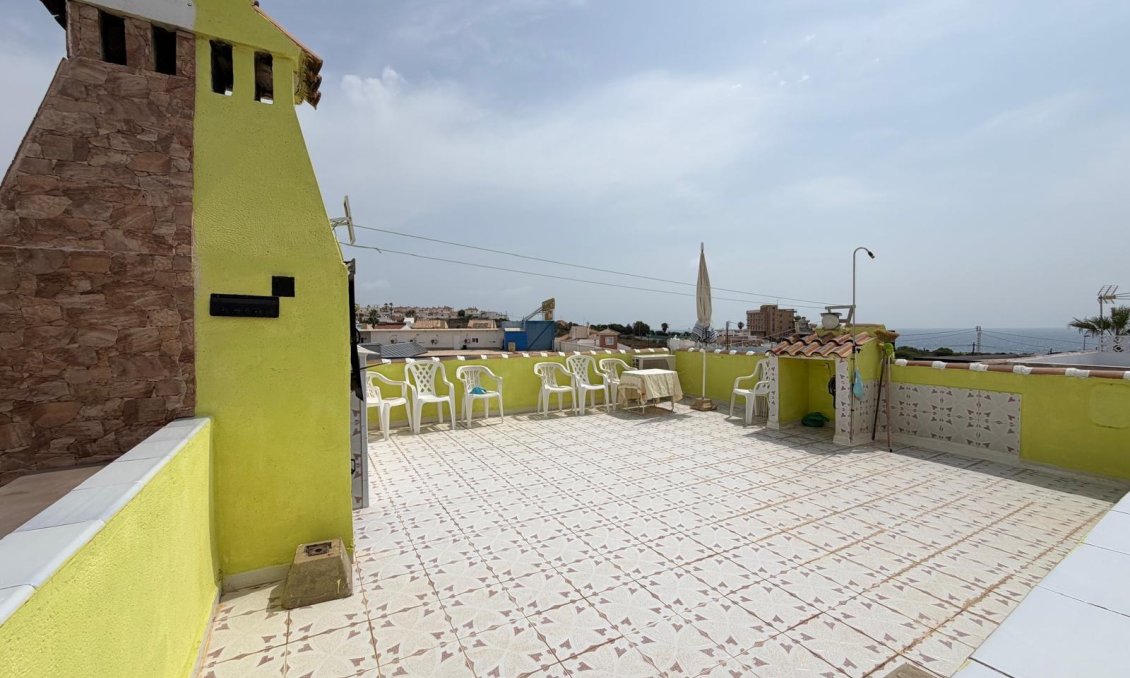 Segunda mano - Bungalow -
Torrevieja - Torreblanca