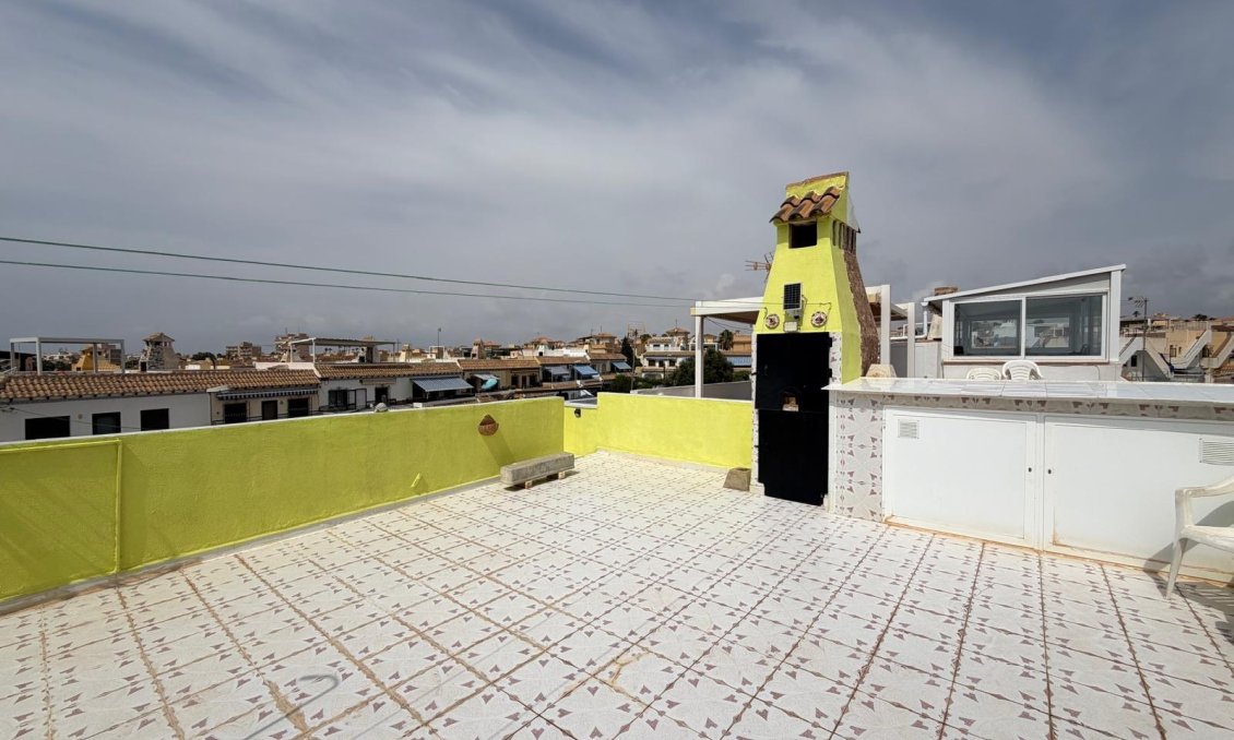 Segunda mano - Bungalow -
Torrevieja - Torreblanca