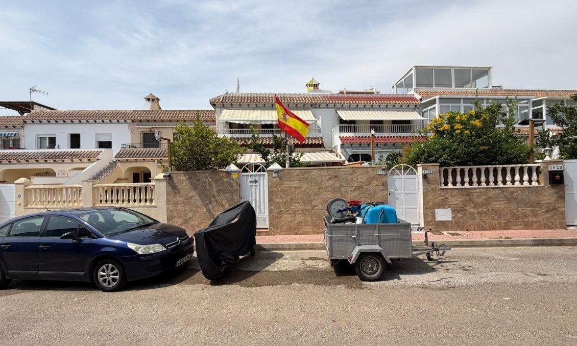 Segunda mano - Bungalow -
Torrevieja - Torreblanca