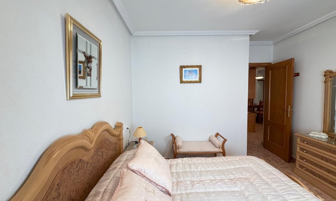Revente - Appartement -
Torrevieja - Playa del Cura