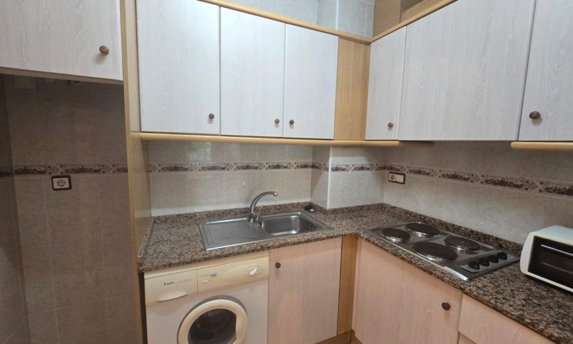 Revente - Appartement -
Torrevieja - Habaneras