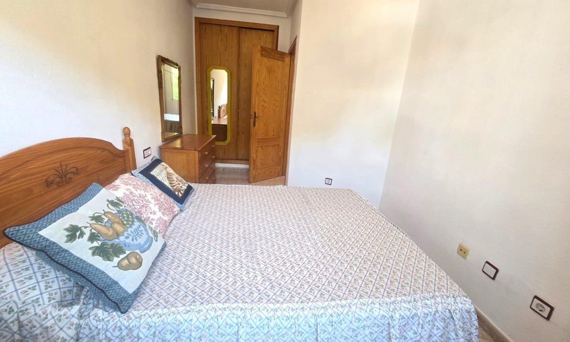 Revente - Appartement -
Torrevieja - Habaneras