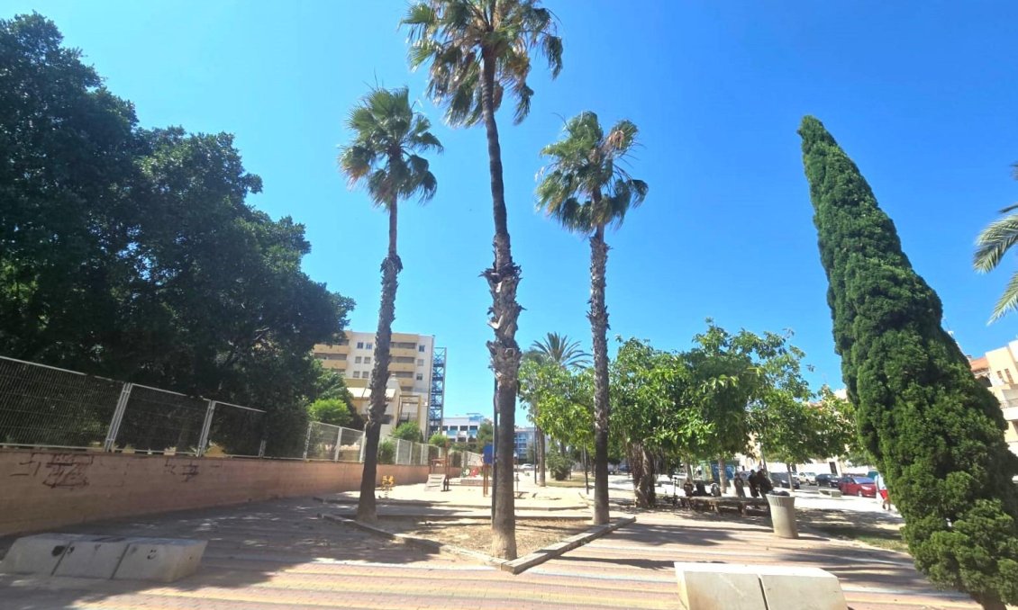 Revente - Appartement -
Torrevieja - Habaneras