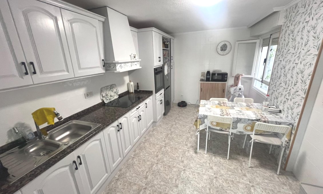 Resale - Apartment -
San Fulgencio - San Fulgencio Pueblo