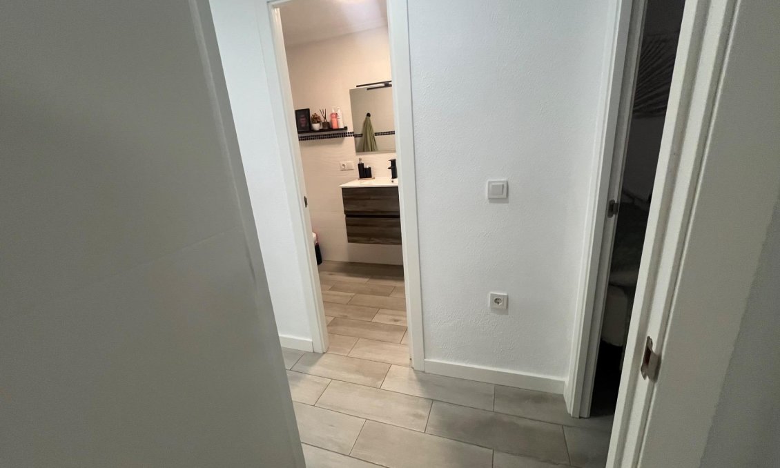 Resale - Apartment -
San Fulgencio - San Fulgencio Pueblo