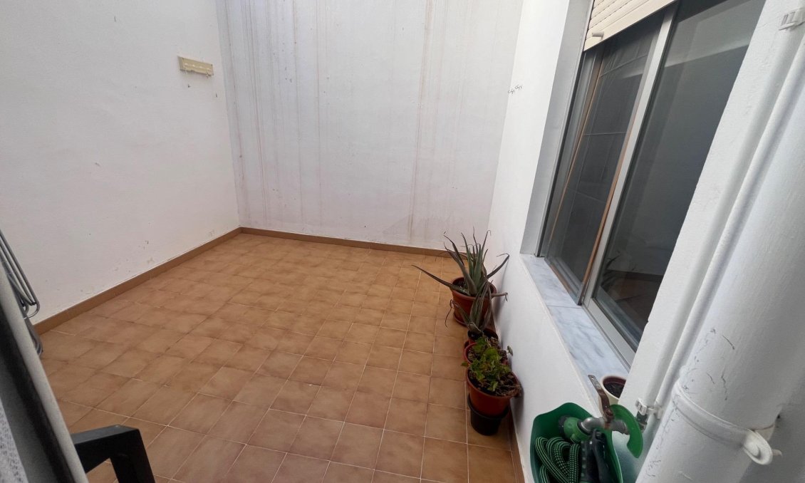 Resale - Apartment -
San Fulgencio - San Fulgencio Pueblo