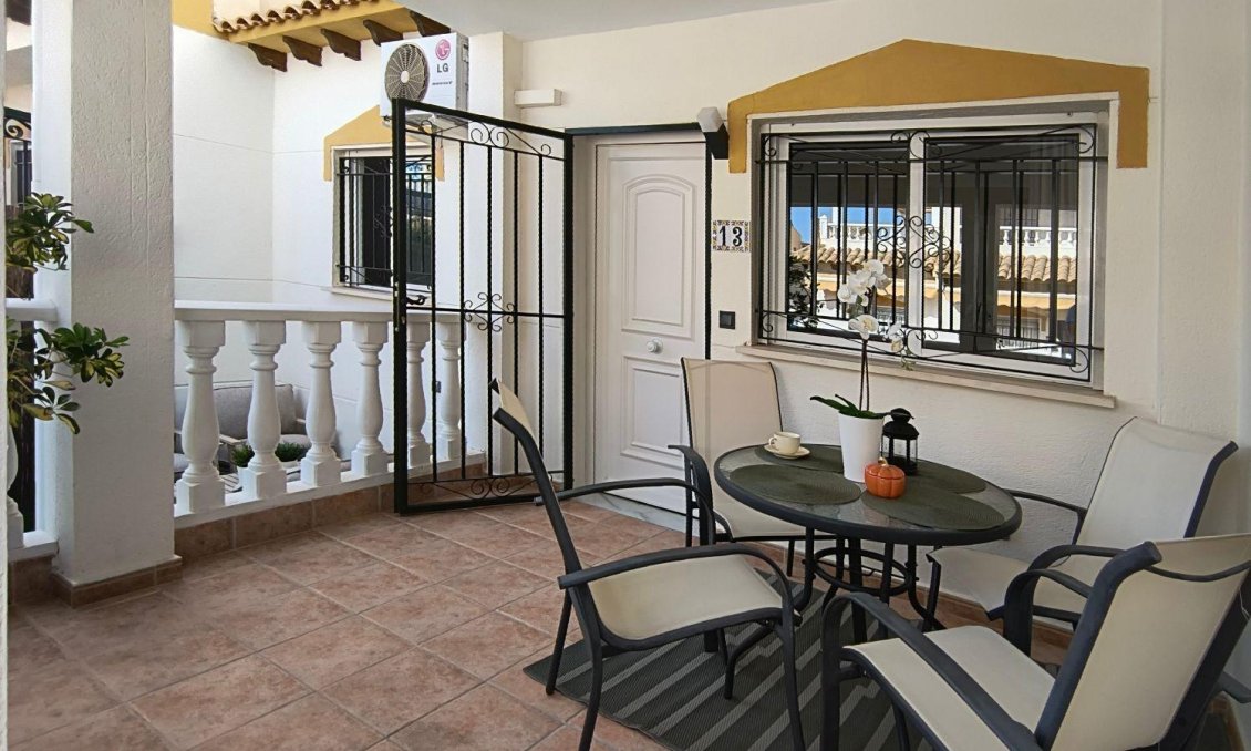 Segunda mano - Adosado -
Orihuela Costa - Los Balcones