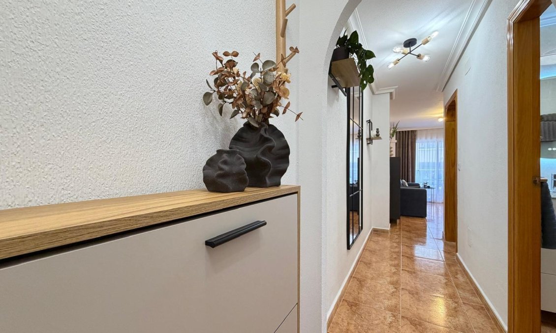 Revente - Appartement -
Torrevieja - PARQUE DE LAS NACIONES