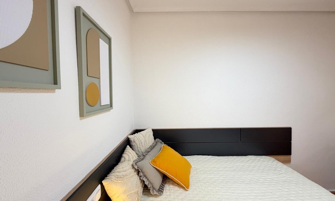 Revente - Appartement -
Torrevieja - PARQUE DE LAS NACIONES