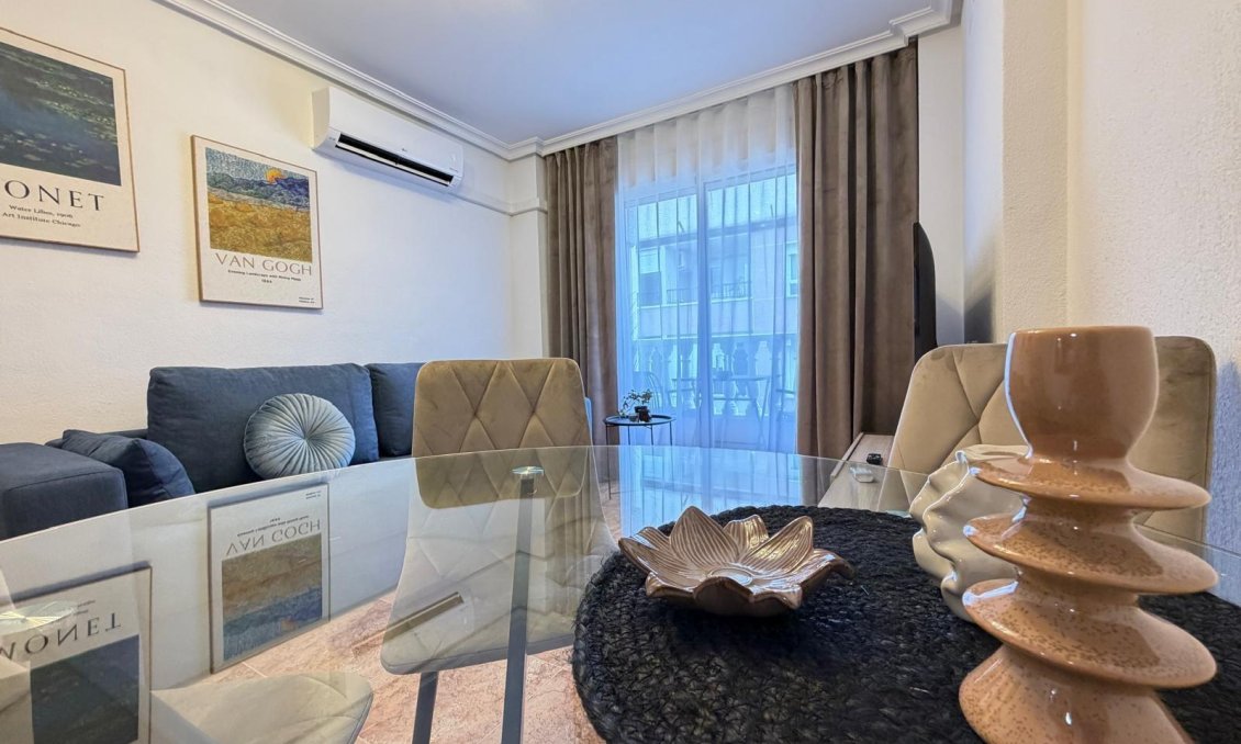 Revente - Appartement -
Torrevieja - PARQUE DE LAS NACIONES