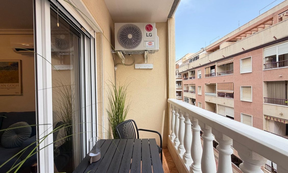 Revente - Appartement -
Torrevieja - PARQUE DE LAS NACIONES