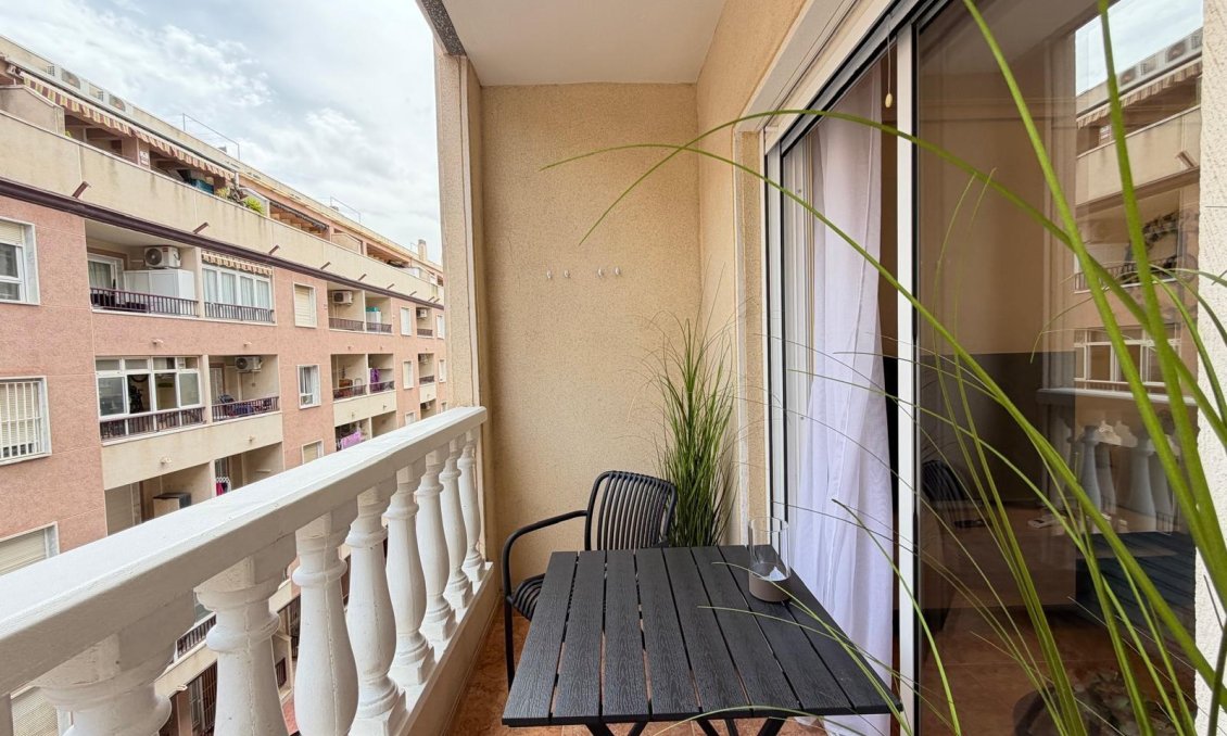 Revente - Appartement -
Torrevieja - PARQUE DE LAS NACIONES