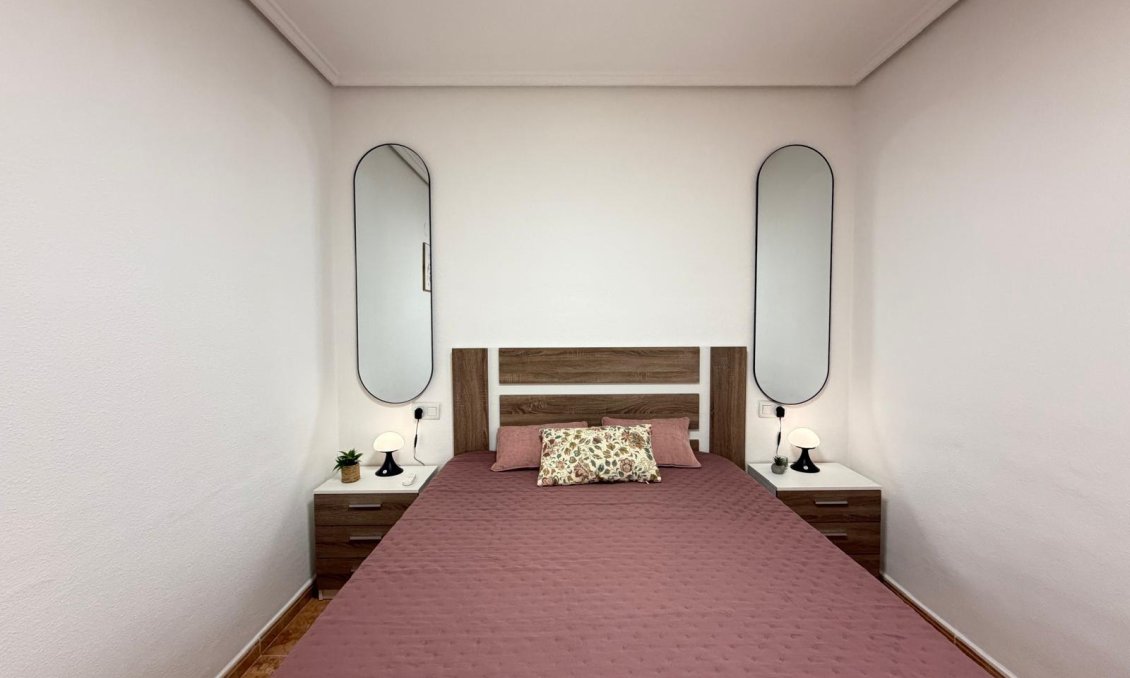 Revente - Appartement -
Torrevieja - PARQUE DE LAS NACIONES