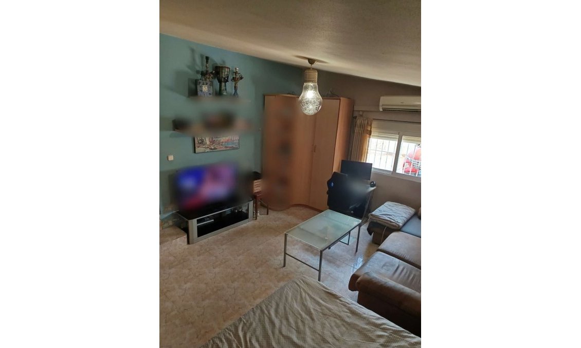 Használt Ingatlanok - Villa -
Cabo Roig - Costa Blanca
