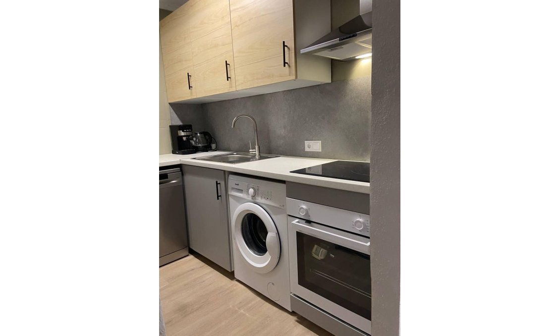 Revânzare - Apartament -
Torrevieja - Playa del Cura