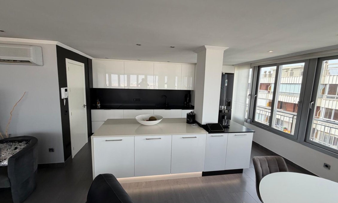 Használt Ingatlanok - Apartman -
Torrevieja - Acequion