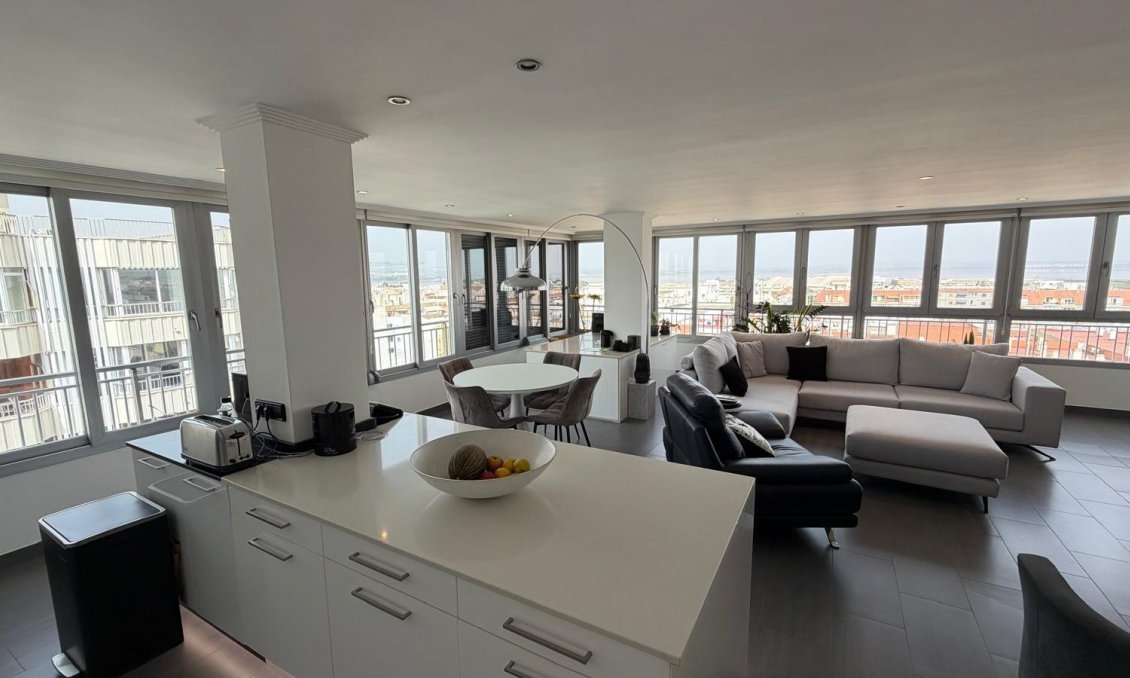 Használt Ingatlanok - Apartman -
Torrevieja - Acequion