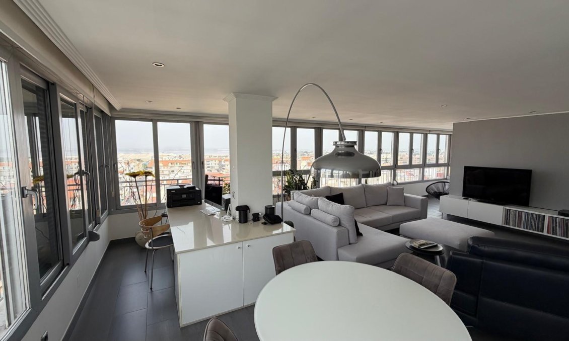 Használt Ingatlanok - Apartman -
Torrevieja - Acequion