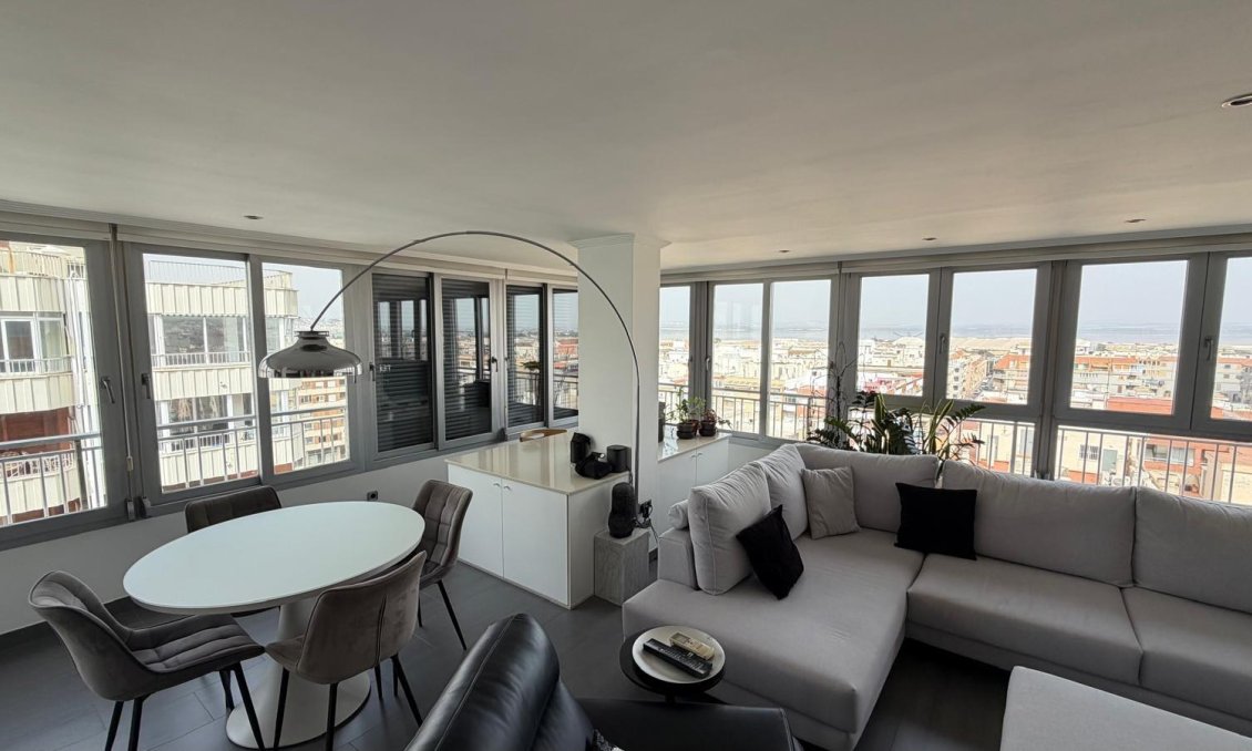 Használt Ingatlanok - Apartman -
Torrevieja - Acequion