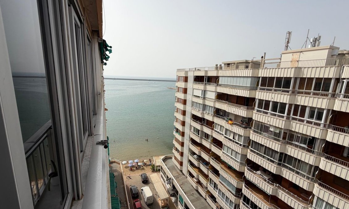 Használt Ingatlanok - Apartman -
Torrevieja - Acequion