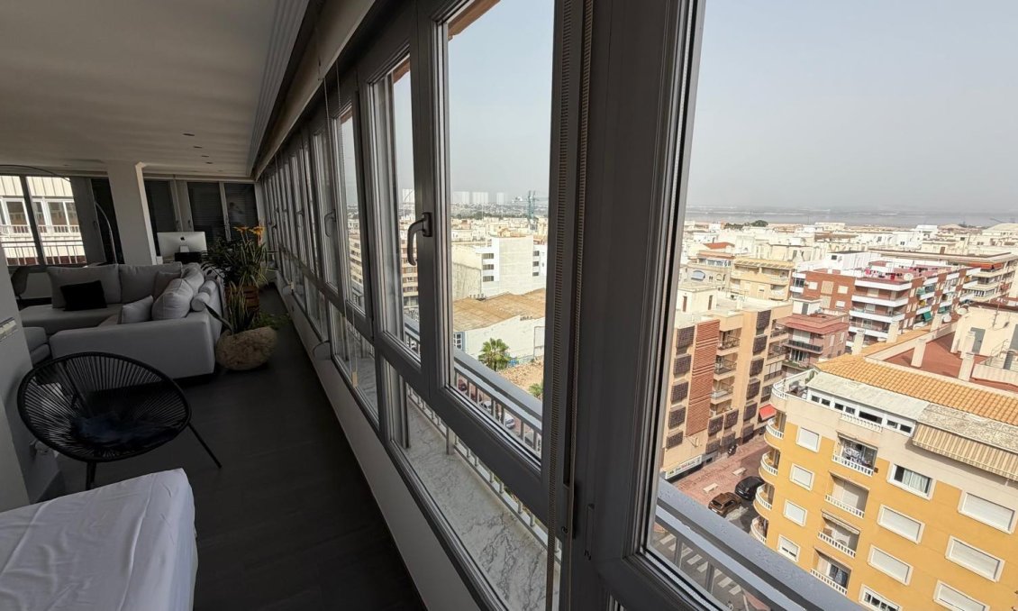 Használt Ingatlanok - Apartman -
Torrevieja - Acequion