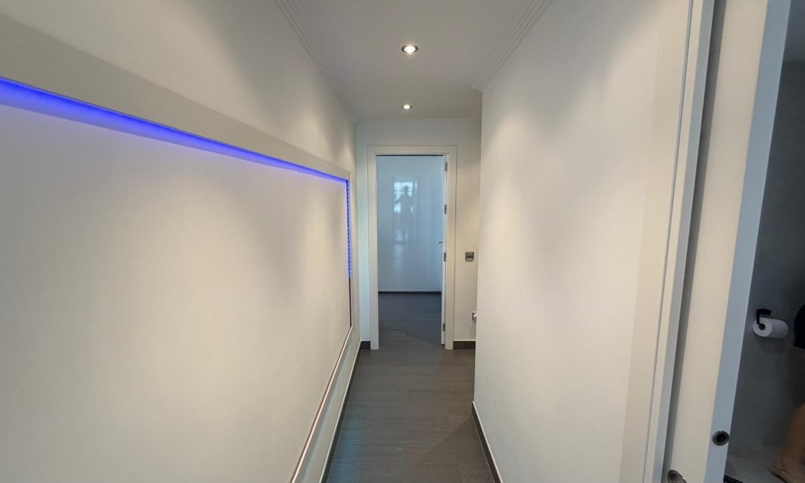 Használt Ingatlanok - Apartman -
Torrevieja - Acequion