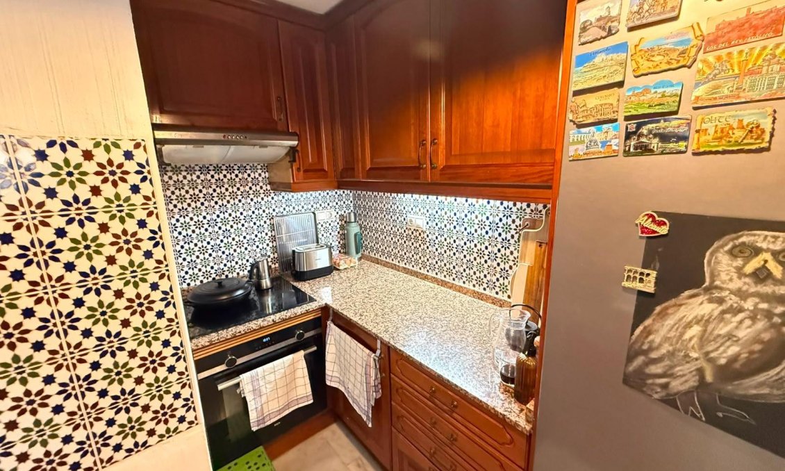 Segunda mano - Apartamento -
Torrevieja - Playa de los Locos