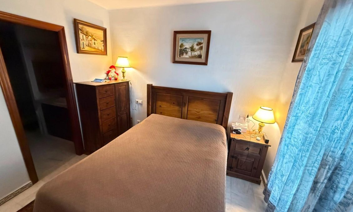 Segunda mano - Apartamento -
Torrevieja - Playa de los Locos