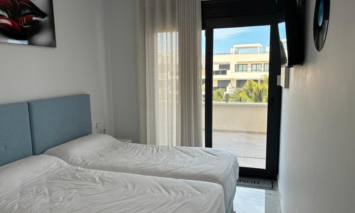 Segunda mano - Ático -
Los Almendros (Orihuela-Costa) - Costa Blanca
