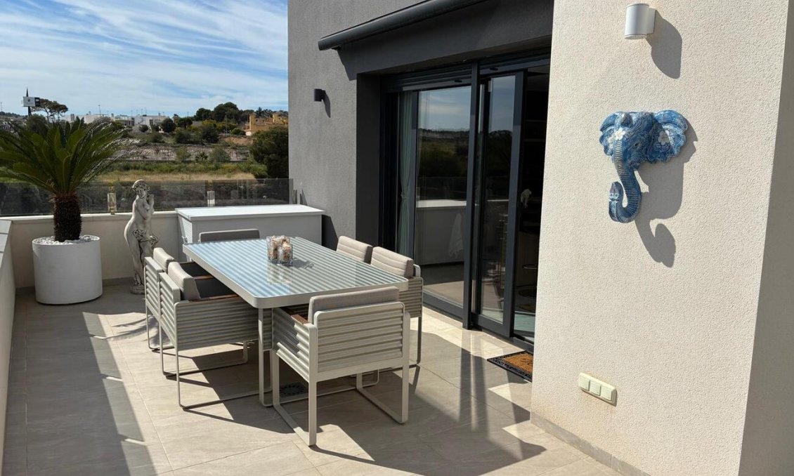 Segunda mano - Ático -
Los Almendros (Orihuela-Costa) - Costa Blanca