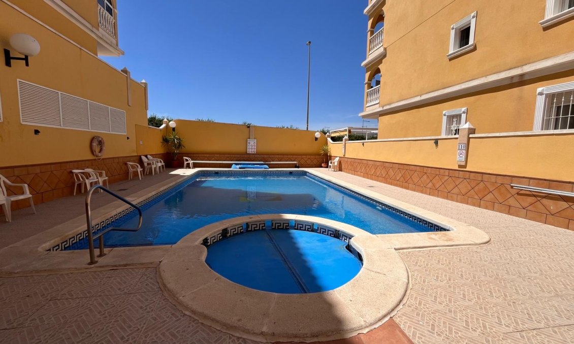 Segunda mano - Apartamento -
Algorfa - Inland