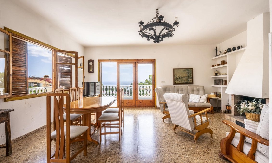 Segunda mano - Villa -
Isla Plana - Costa Calida