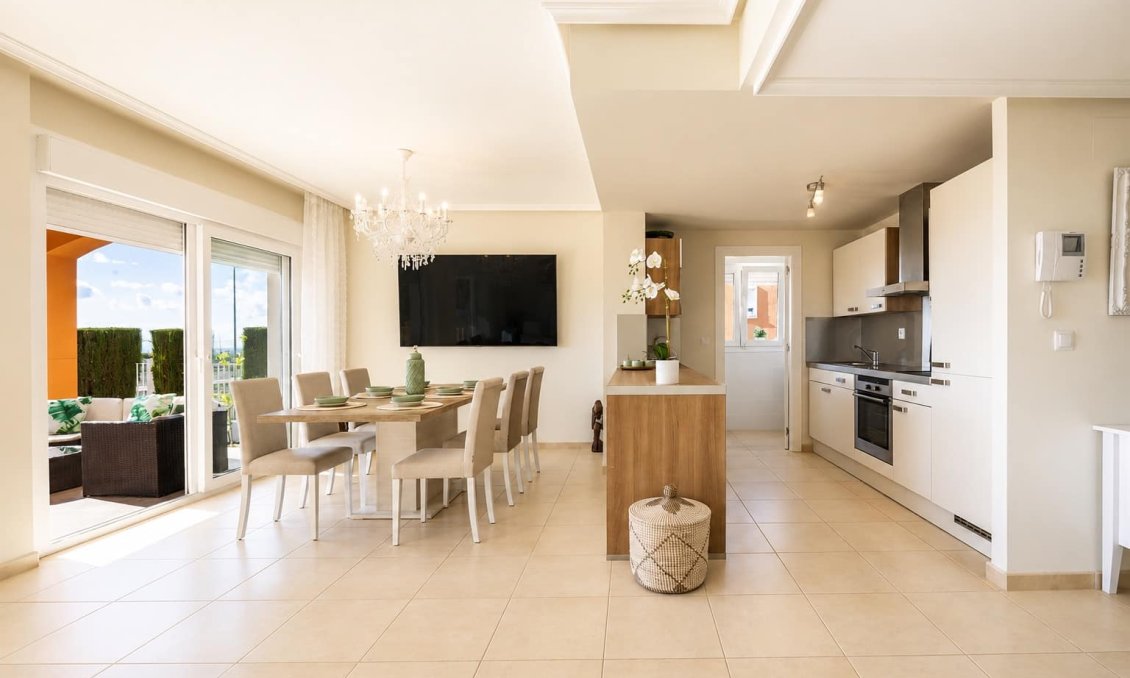 Segunda mano - Apartamento -
Altaona Golf and Country Club - Inland