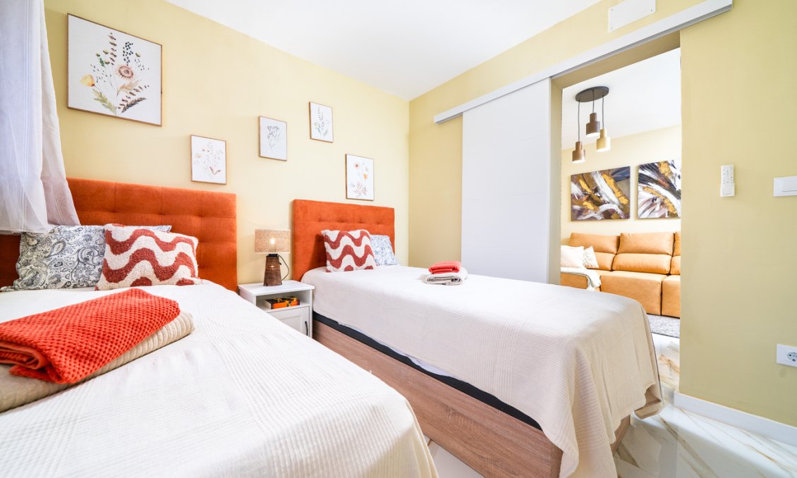Segunda mano - Apartamento -
Torrevieja - La Veleta