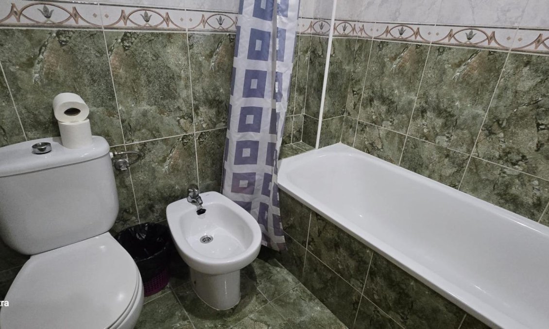 Segunda mano - Apartamento -
Torrevieja - PARQUE DE LAS NACIONES