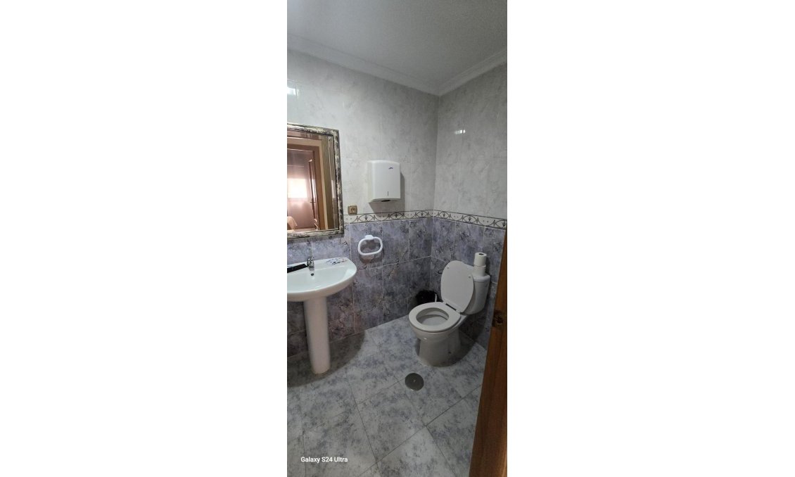Segunda mano - Apartamento -
Torrevieja - PARQUE DE LAS NACIONES
