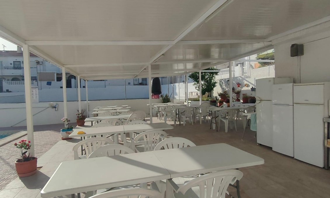 Segunda mano - Adosado -
Torrevieja - Sector 25