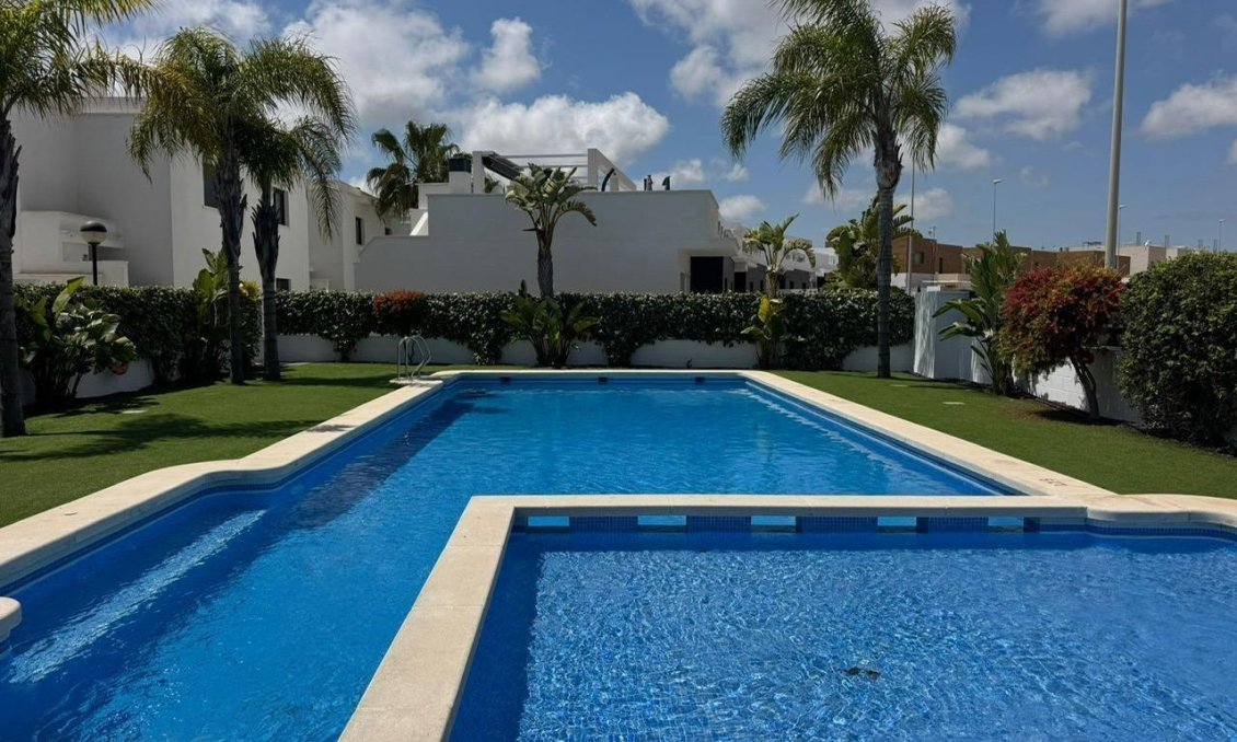 Segunda mano - Duplex -
Orihuela Costa - Costa Blanca