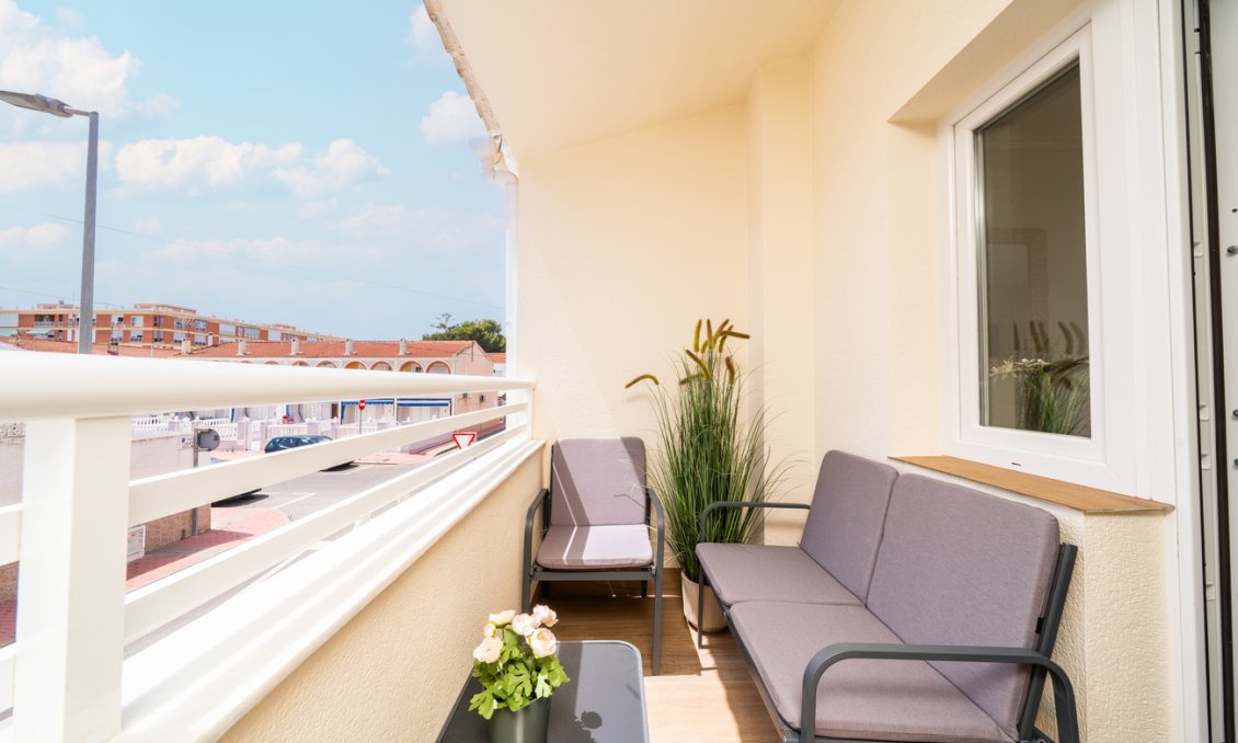 Segunda mano - Apartamento -
Torrevieja - La Veleta