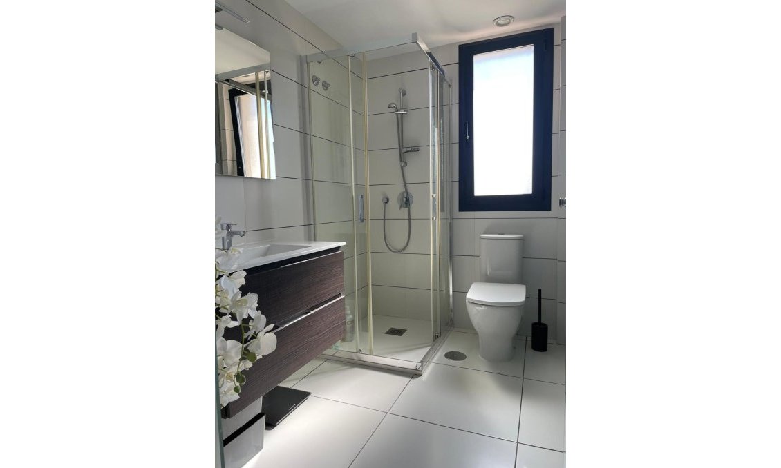 Segunda mano - Apartamento -
Villamartin - Costa Blanca