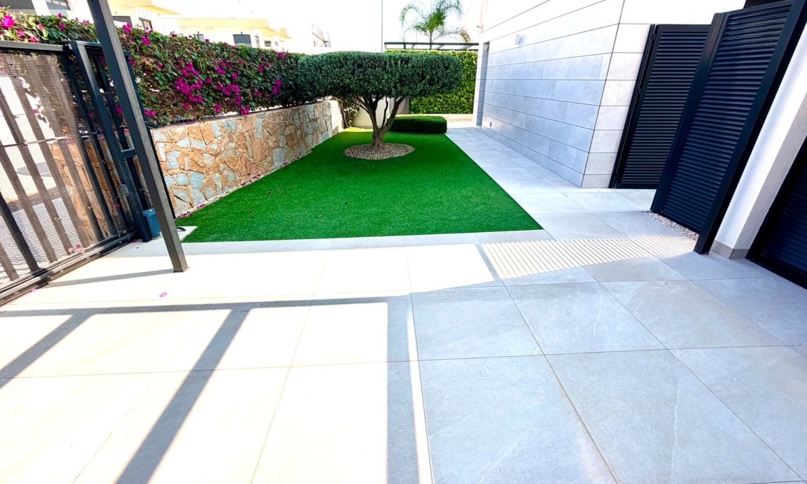 Wiederverkauf - Villa -
Los Montesinos - Costa Blanca