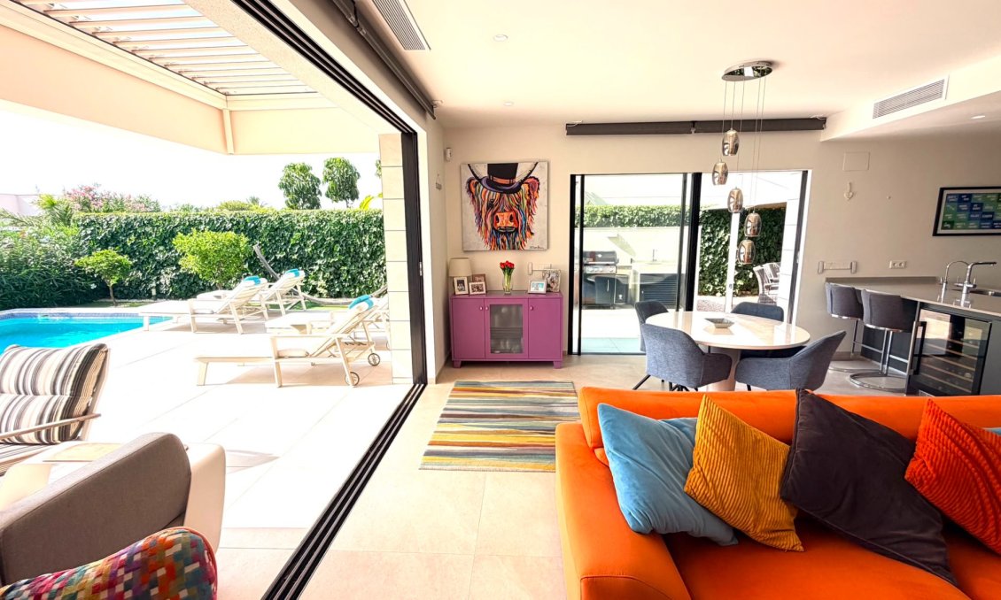 Wiederverkauf - Villa -
Los Montesinos - Costa Blanca