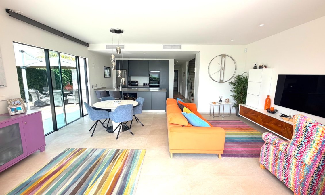 Wiederverkauf - Villa -
Los Montesinos - Costa Blanca
