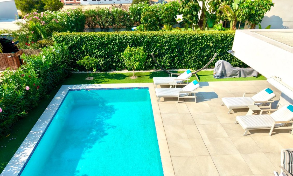 Wiederverkauf - Villa -
Los Montesinos - Costa Blanca