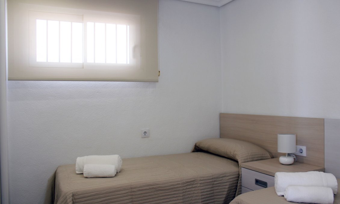 Segunda mano - Apartamento -
Mil Palmeras - Costa Blanca