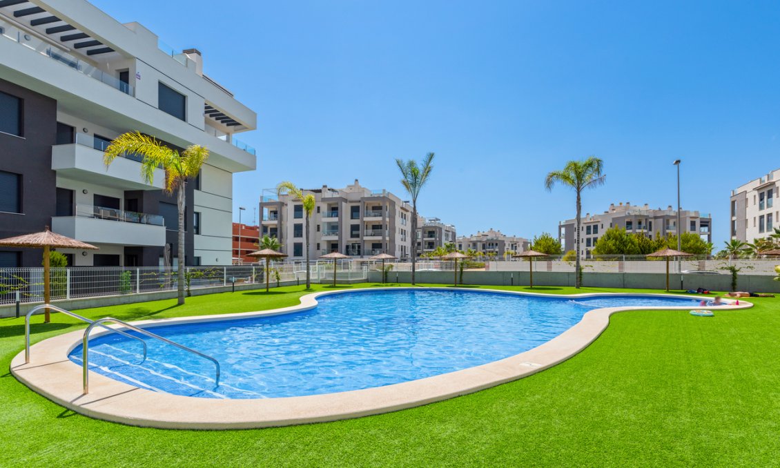 Revente - Attique -
Villamartin - Costa Blanca