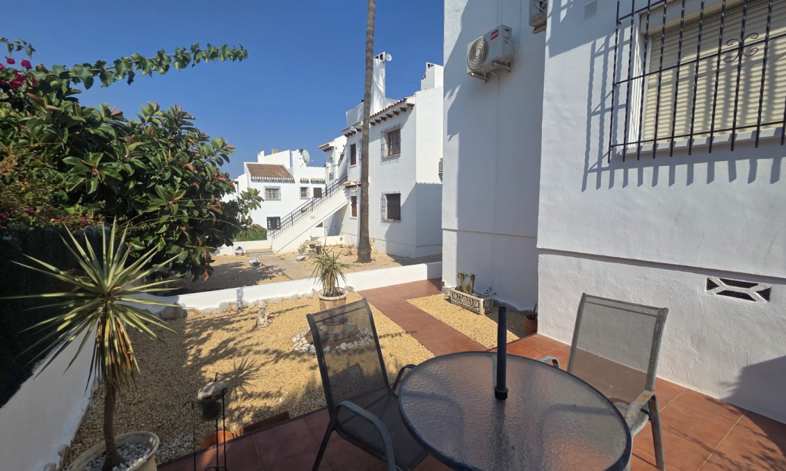 Segunda mano - Apartamento -
Villamartin - Costa Blanca