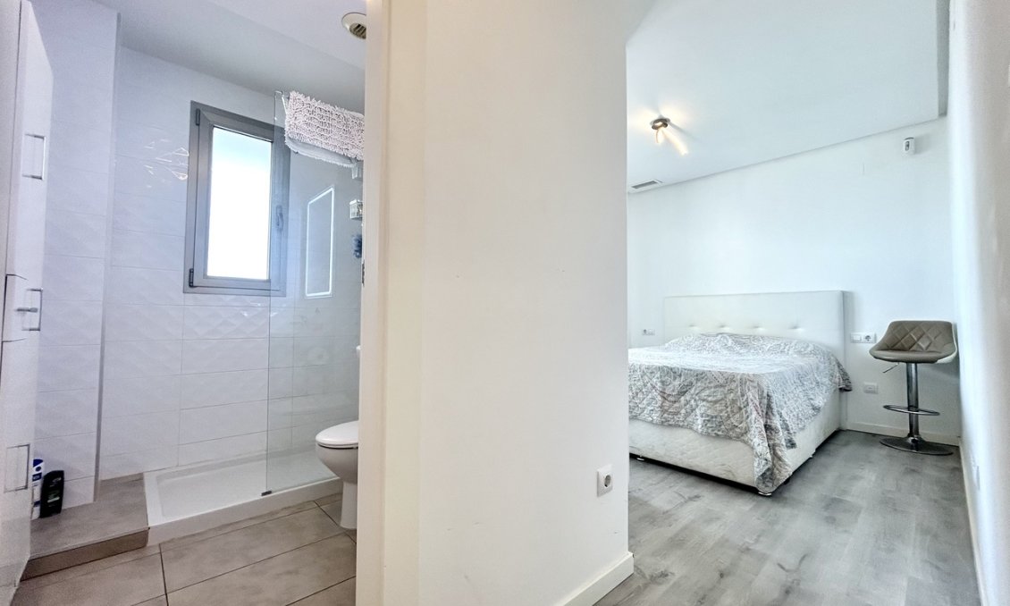 Wiederverkauf - Penthouse -
Los Dolses - Inland